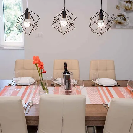 In - Insel Rab 26301 * Kampor