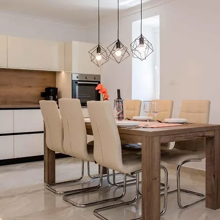 In - Insel Rab 26301 * Kampor